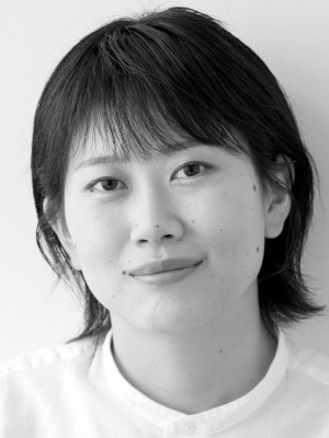 河野芽依