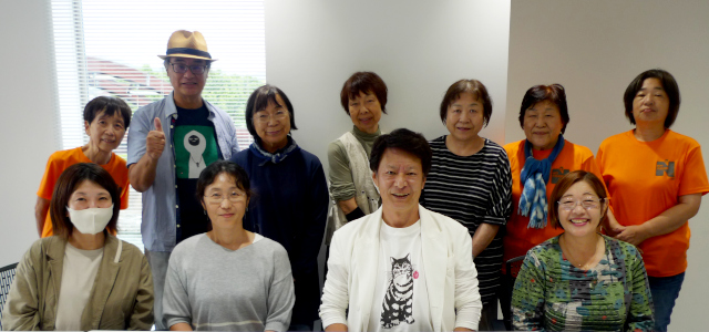 インタビューアー